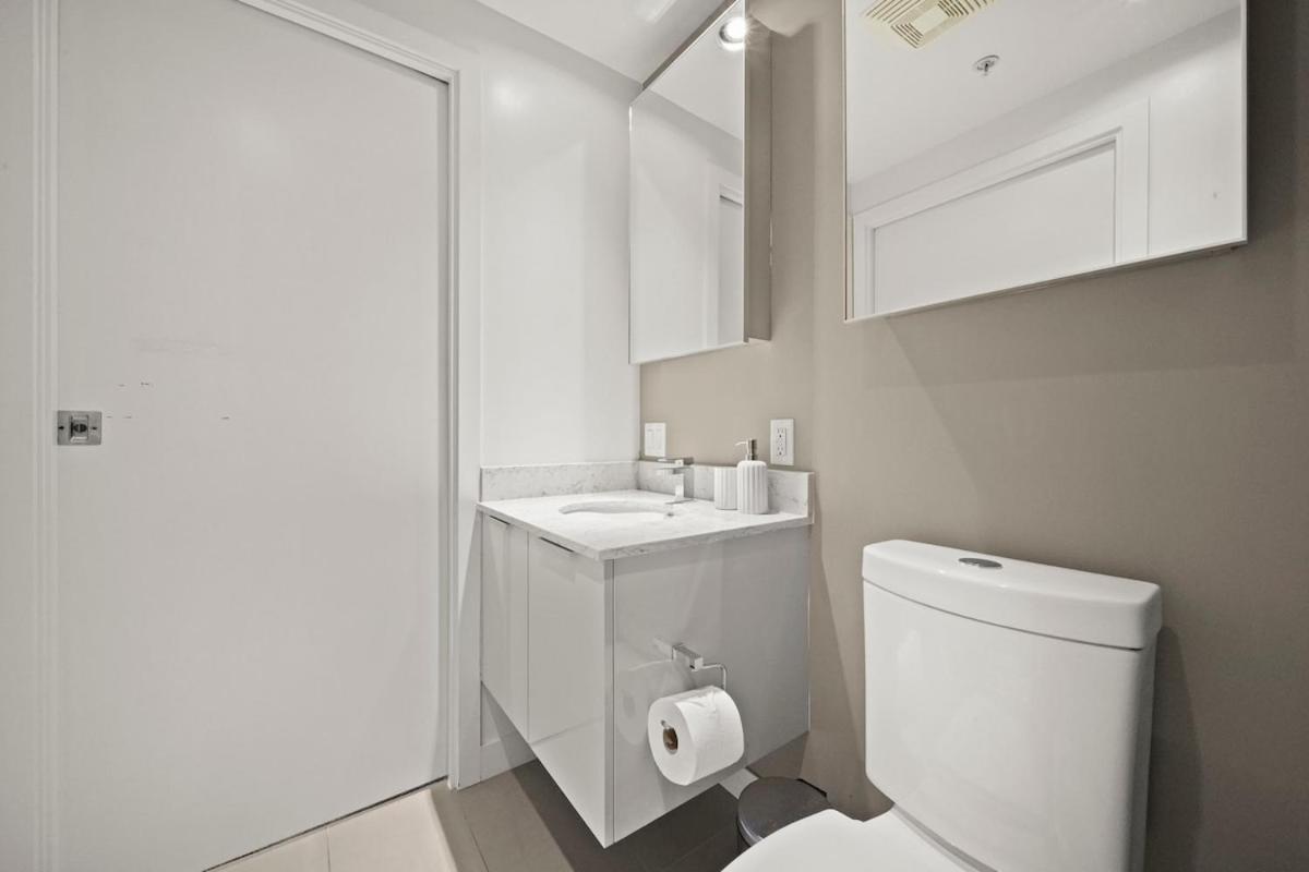 Holiday home Modern Luxury Retreat In Vibrant Gastown With Parking Vancouver