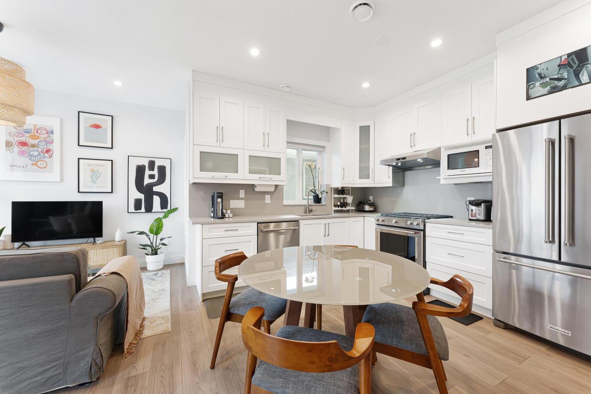 Charming 3br In A Lovely Neighborhood