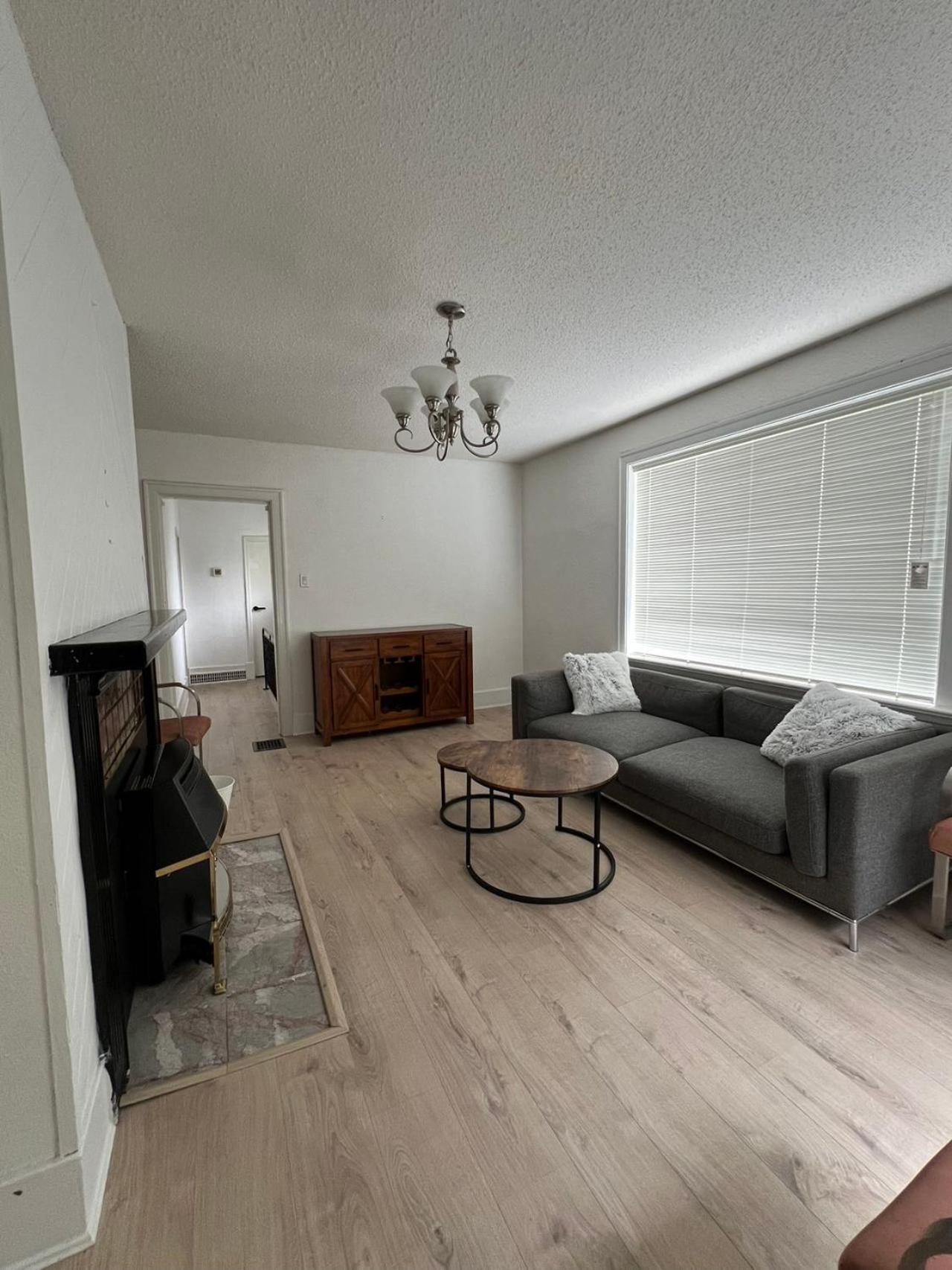 Homestay Larch House In West *