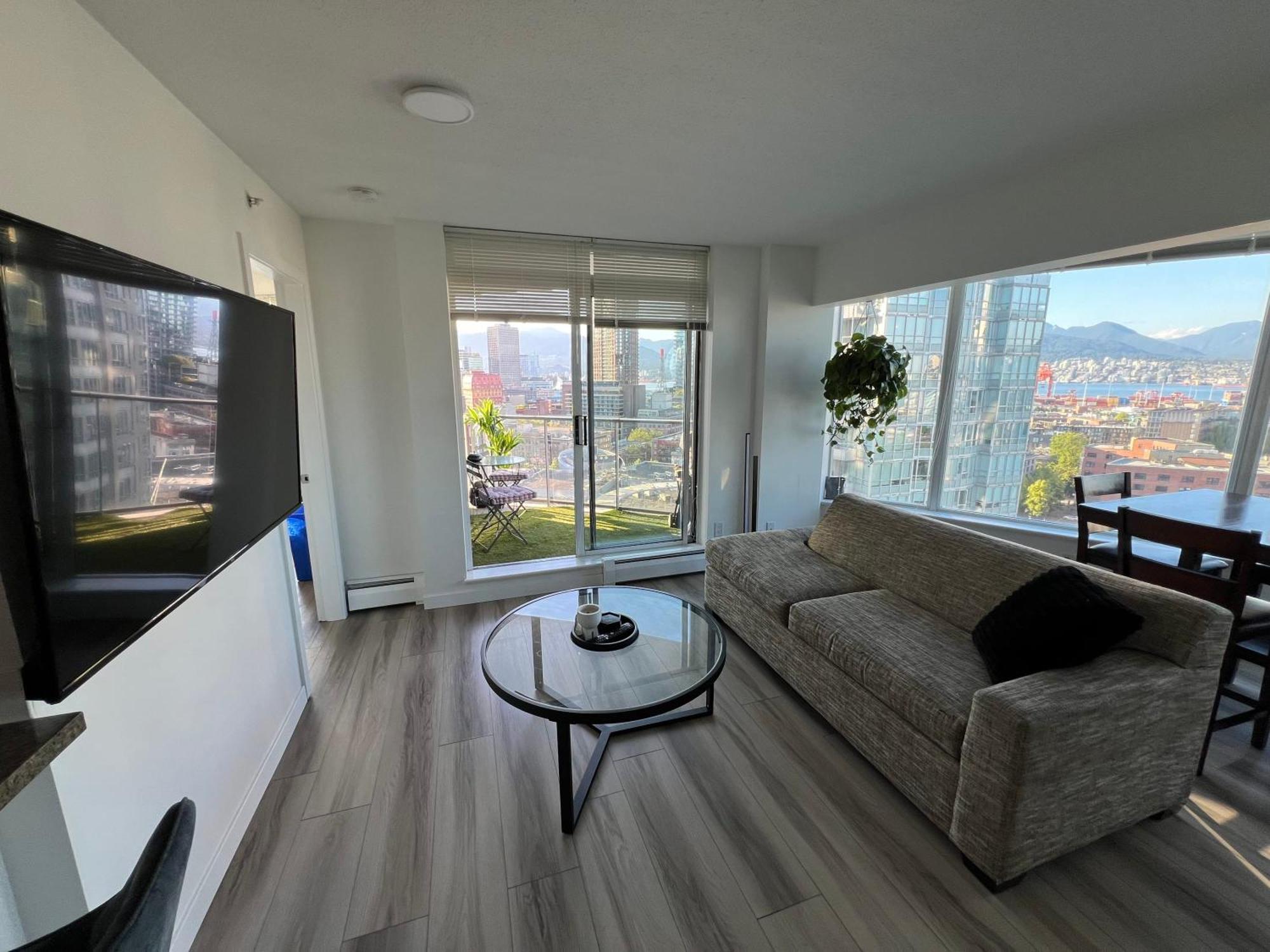 Apartment Luxury With Jacuzzi Pool & Sauna In Prime Location