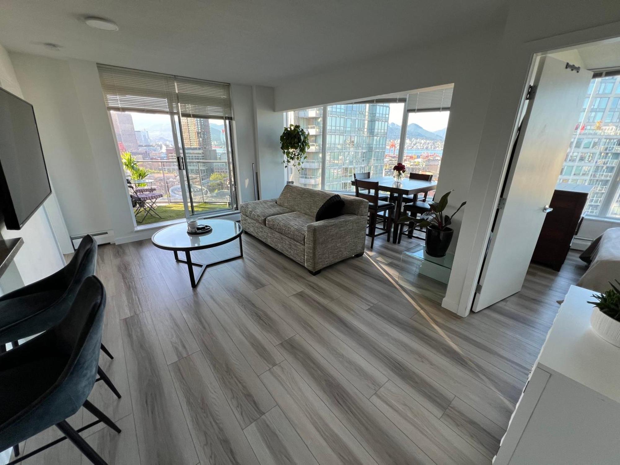 Apartment Luxury With Jacuzzi Pool & Sauna In Prime Location *