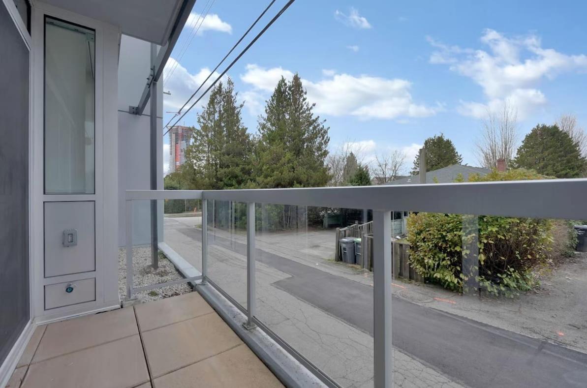 Apartment 2-bedroom In Central Location Vancouver
