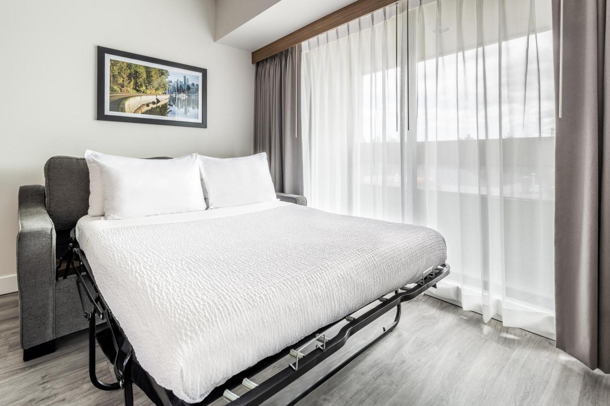 Atrium Vancouver