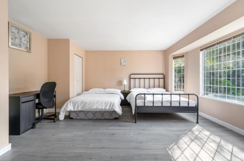 Charming In Prime Location * Vancouver