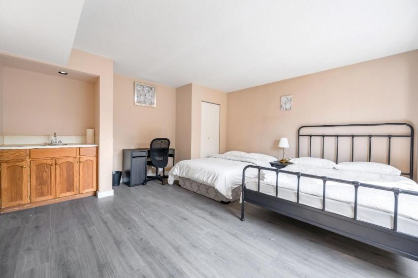 Guest house Charming In Prime Location