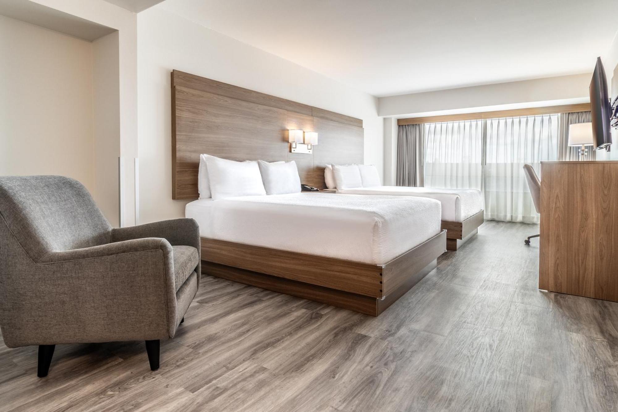 Atrium Hotel 3*