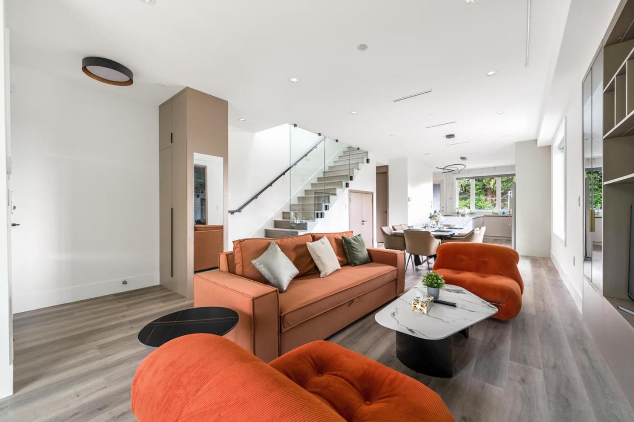 Holiday home Charming And Modern Retreat In Trendy 42nd Avenue Neighbourhood Vancouver