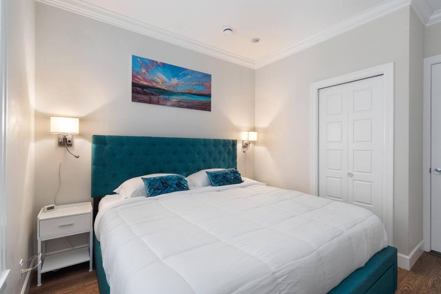 Holiday home Main Street Minutes From Qe Park *