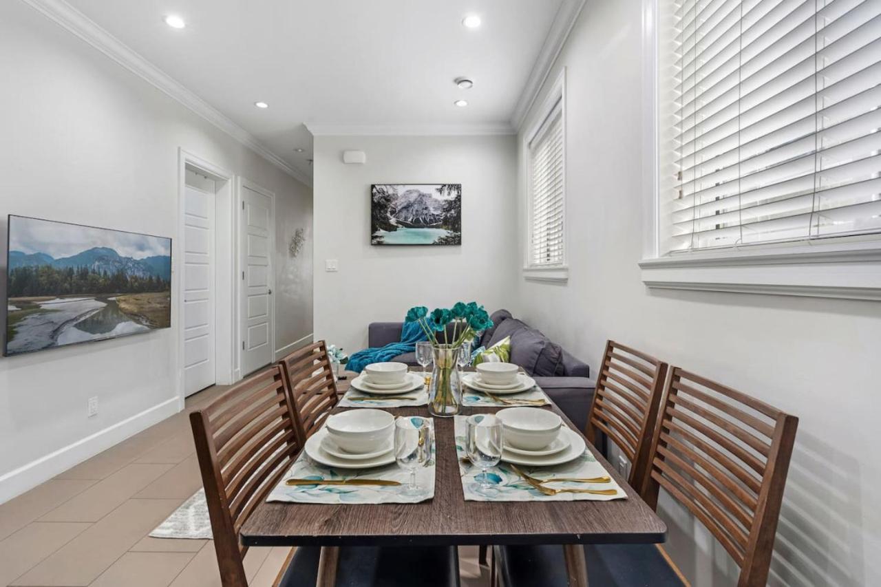 Holiday home Main Street Minutes From Qe Park *