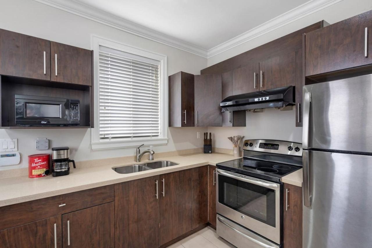 Main Street Minutes From Qe Park Holiday home Vancouver
