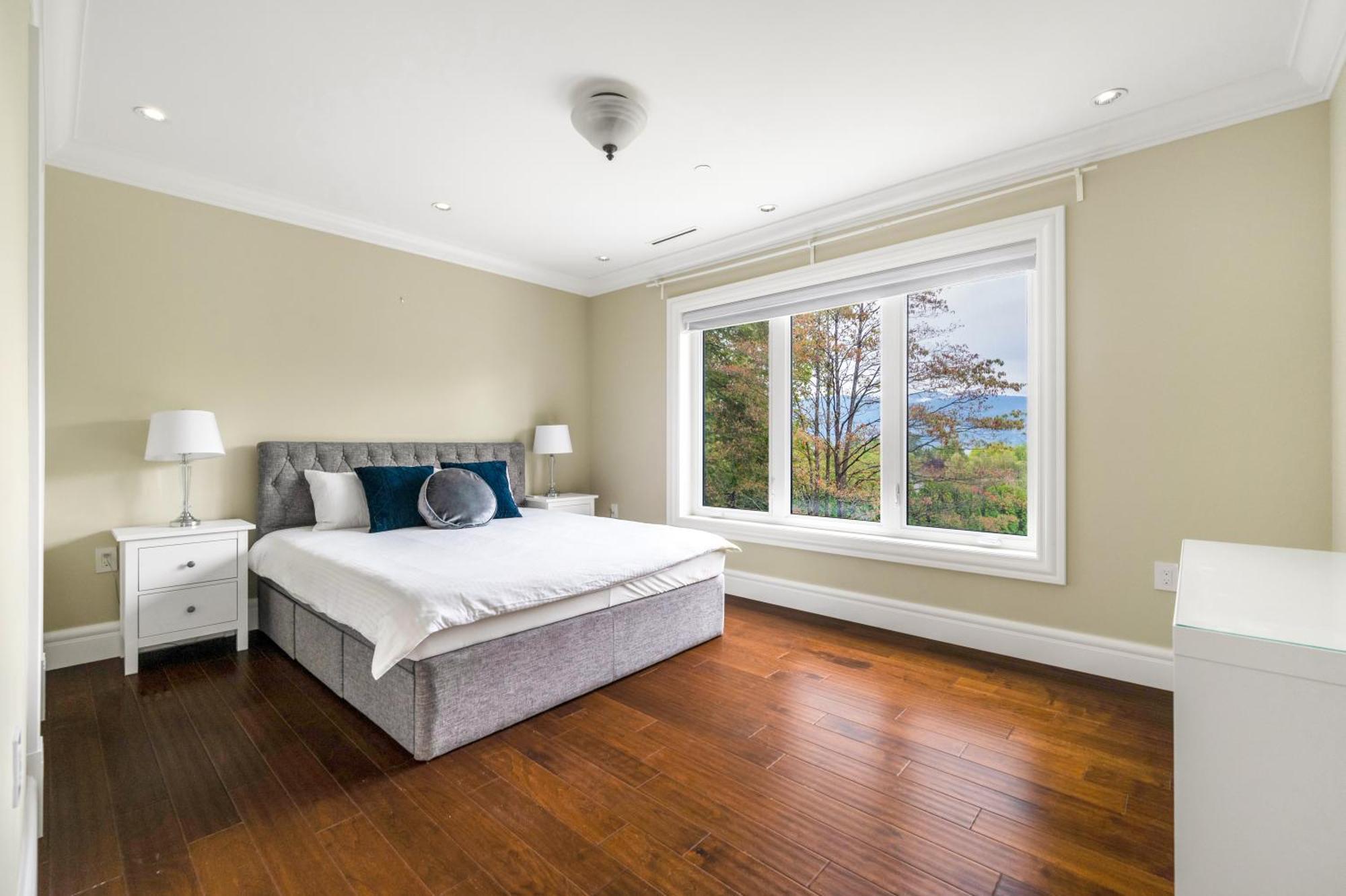Homestay Experience Comfort Convenience Shared House Vancouver