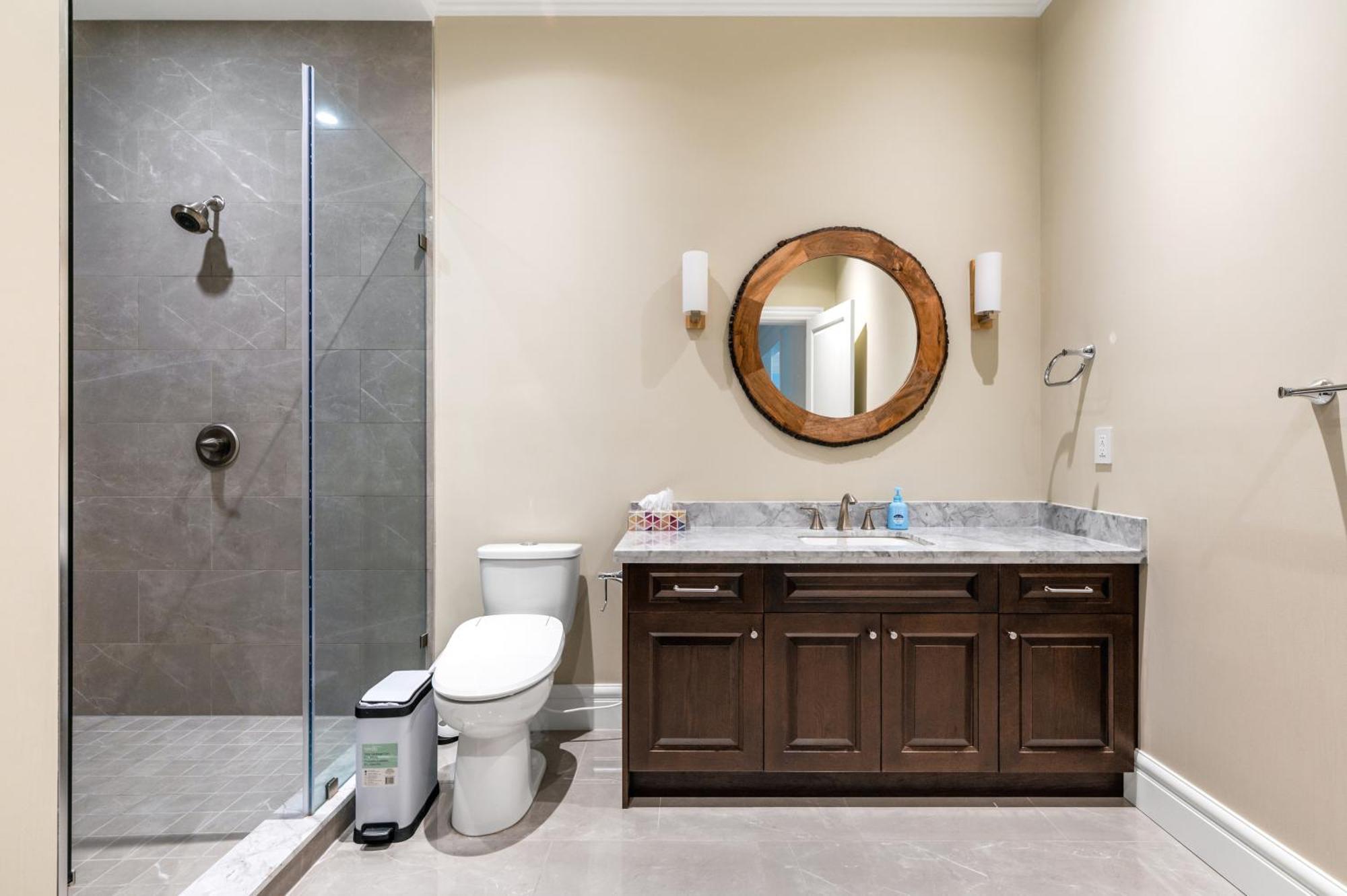 Experience Comfort Convenience Shared House Vancouver