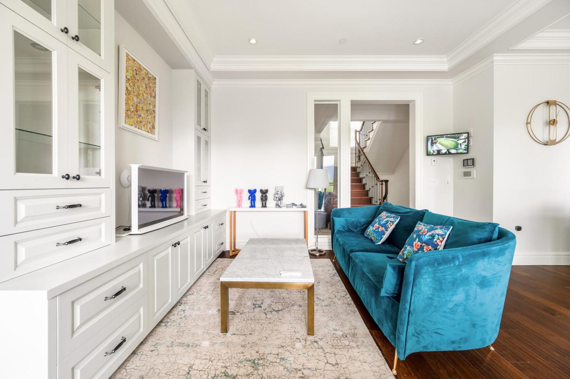 Experience Comfort Convenience Shared House