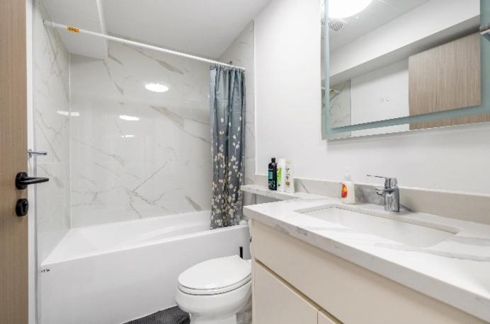 Holiday home Private 2bd Basement In Westside Vancouver