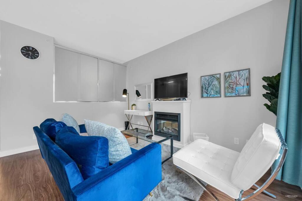 Apartment Lovely 2-bedrooms Downtown Free Parking *