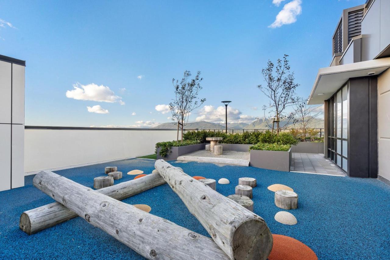 Stylish & Modern 2-bedroom * Vancouver