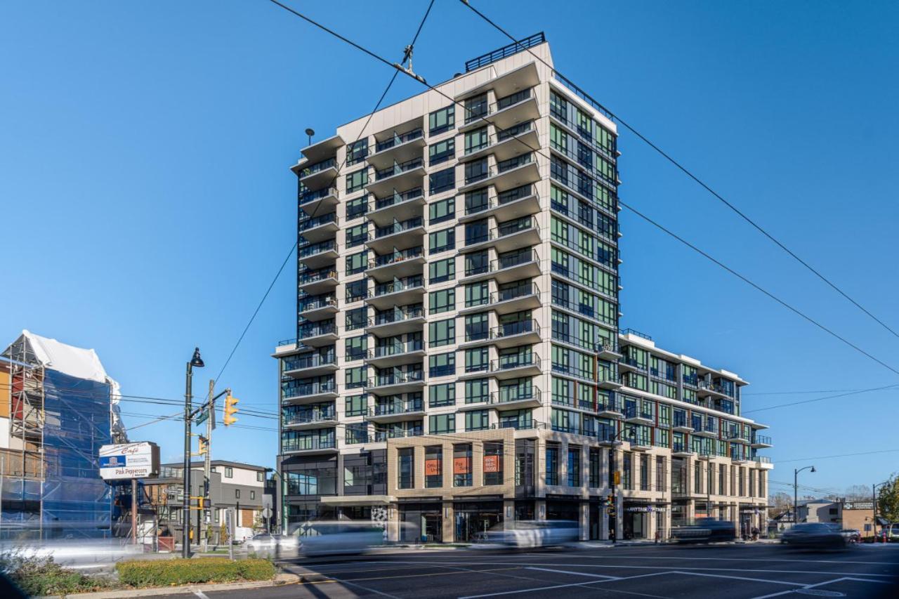 Stylish & Modern 2-bedroom Apartment