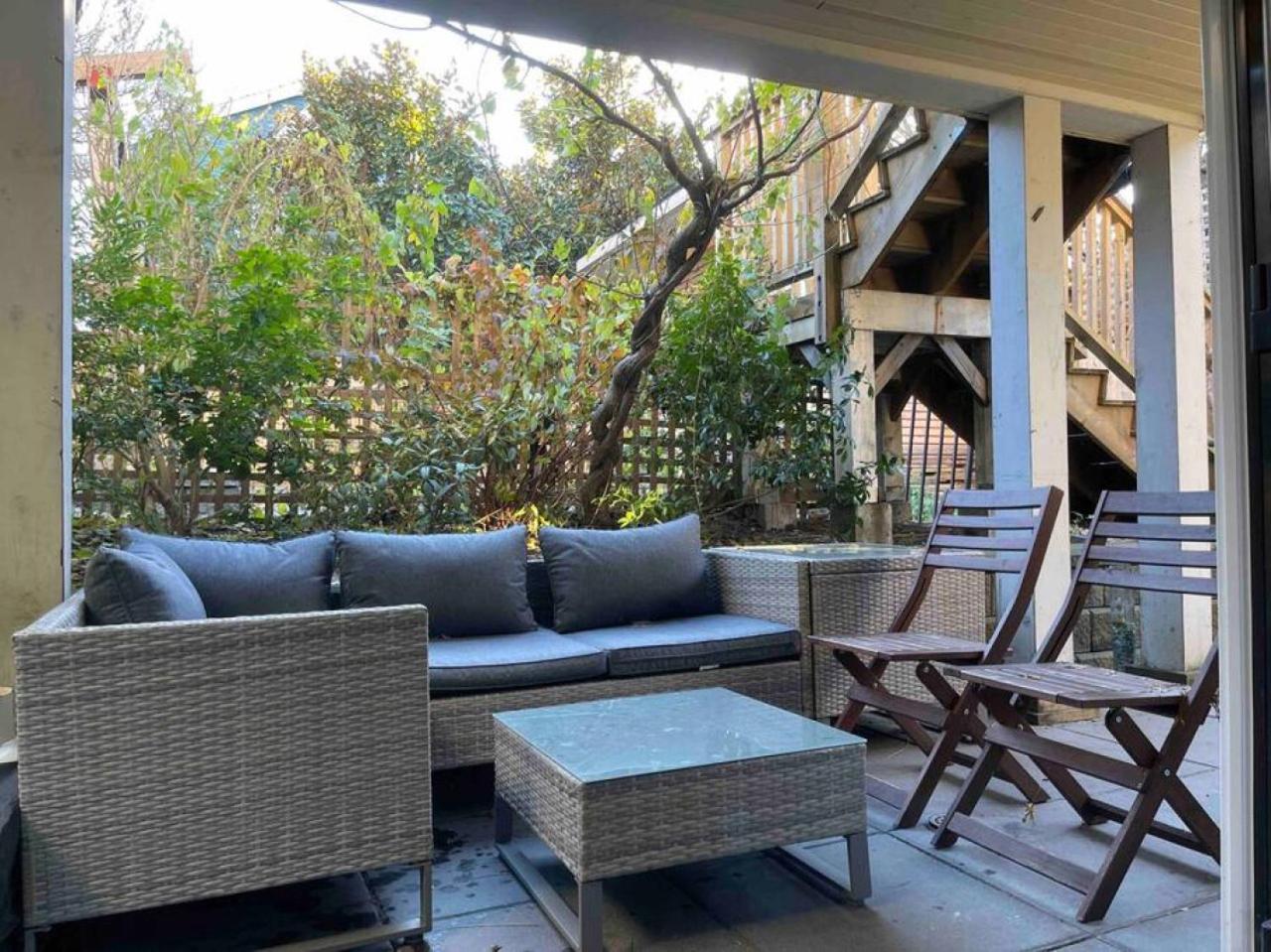 Patio Zen At The On The Drive Apartment
