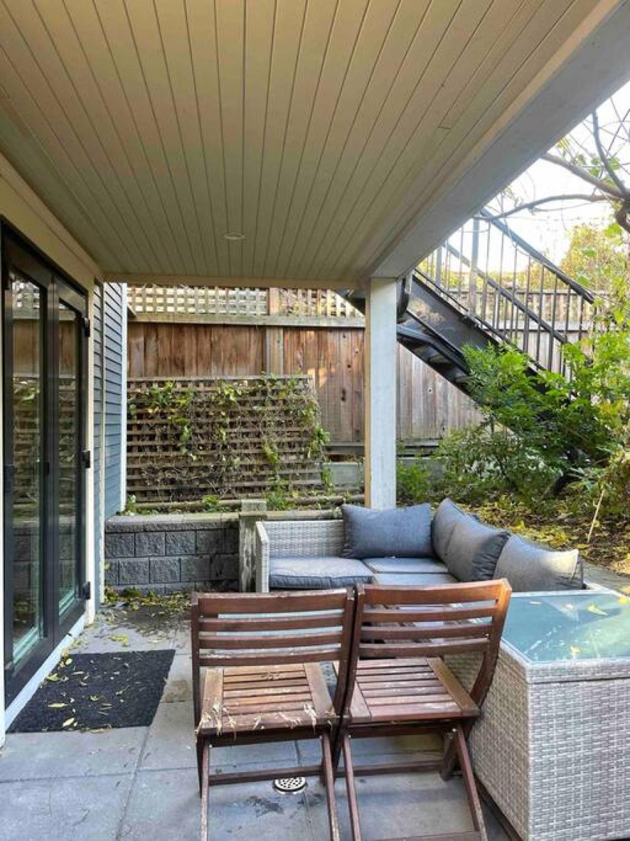 Patio Zen At The On The Drive Apartment Vancouver