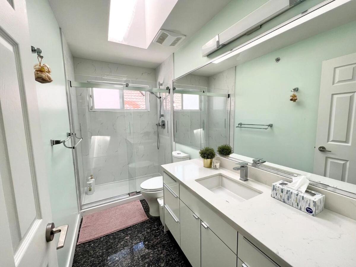Adorable 4b House-vancouver West Free Parking * Vancouver