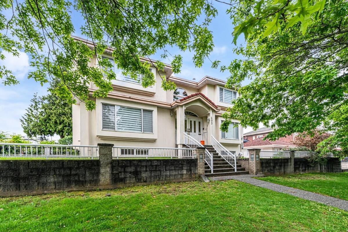 Holiday home Cozy 2-bedroom Basement In Vancouver