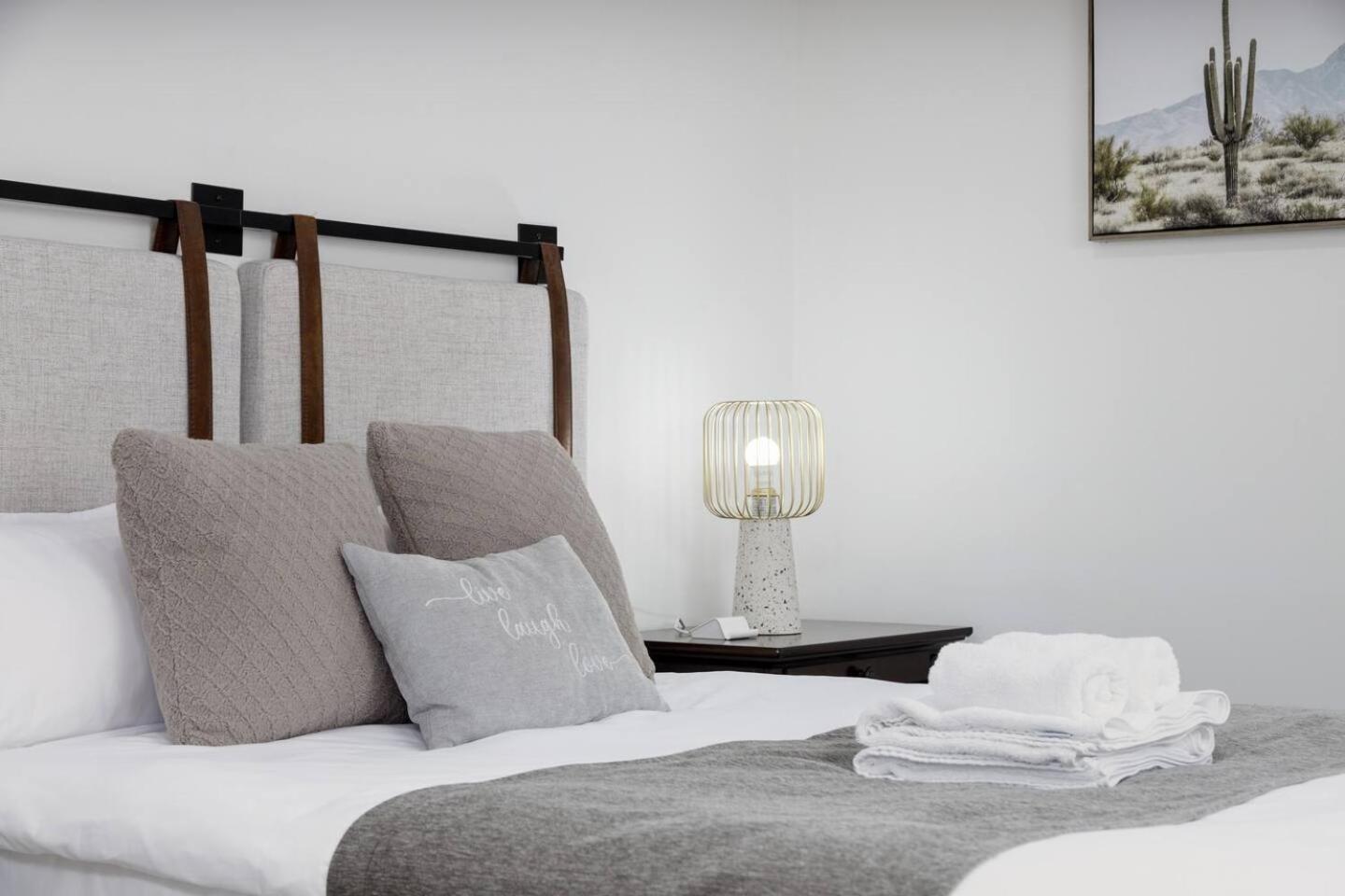 Cozy Near Ubc, Kits, And Dt Holiday home