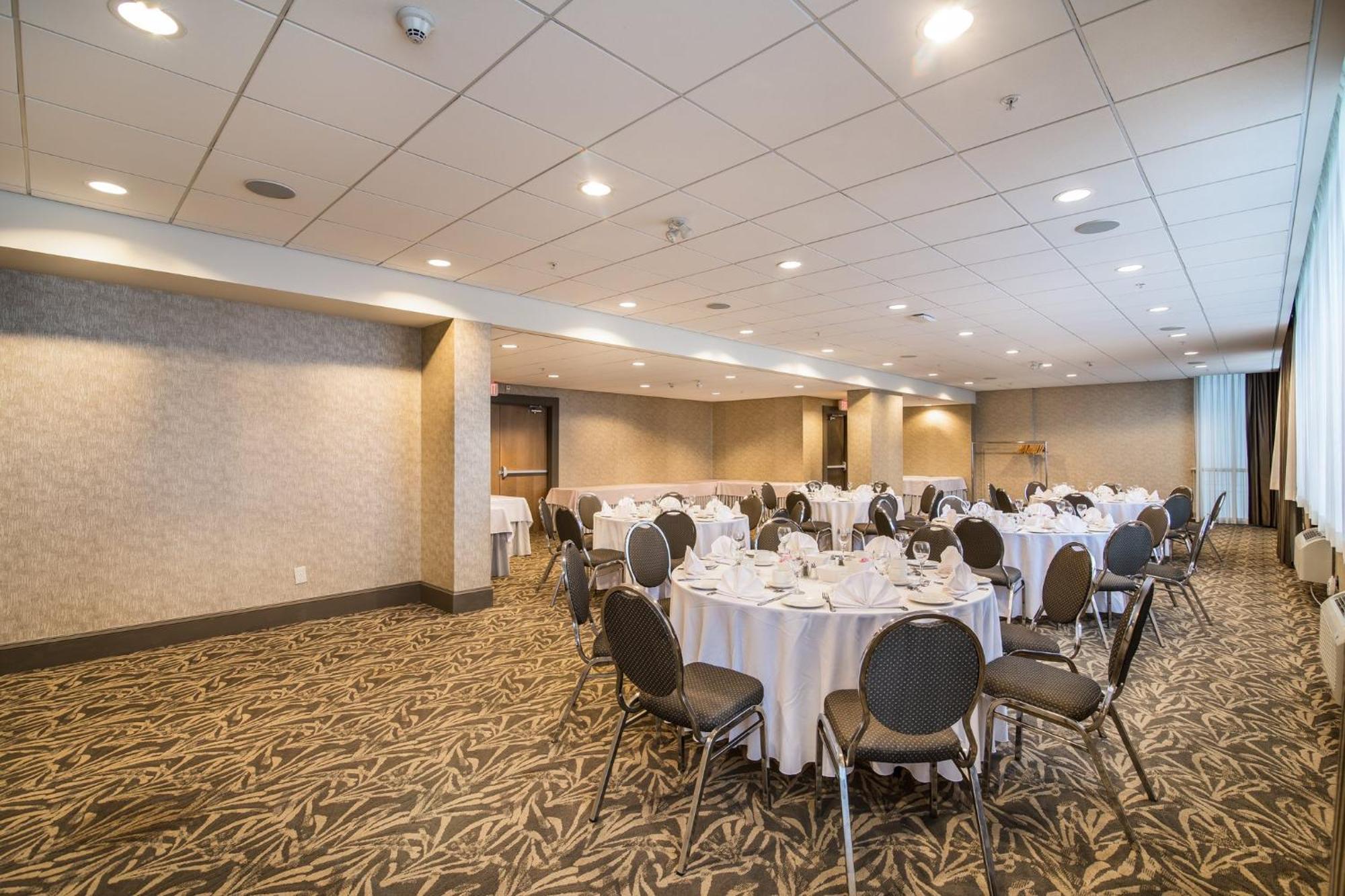 Hotel Vancouver-centre Broadway By Ihg 3*