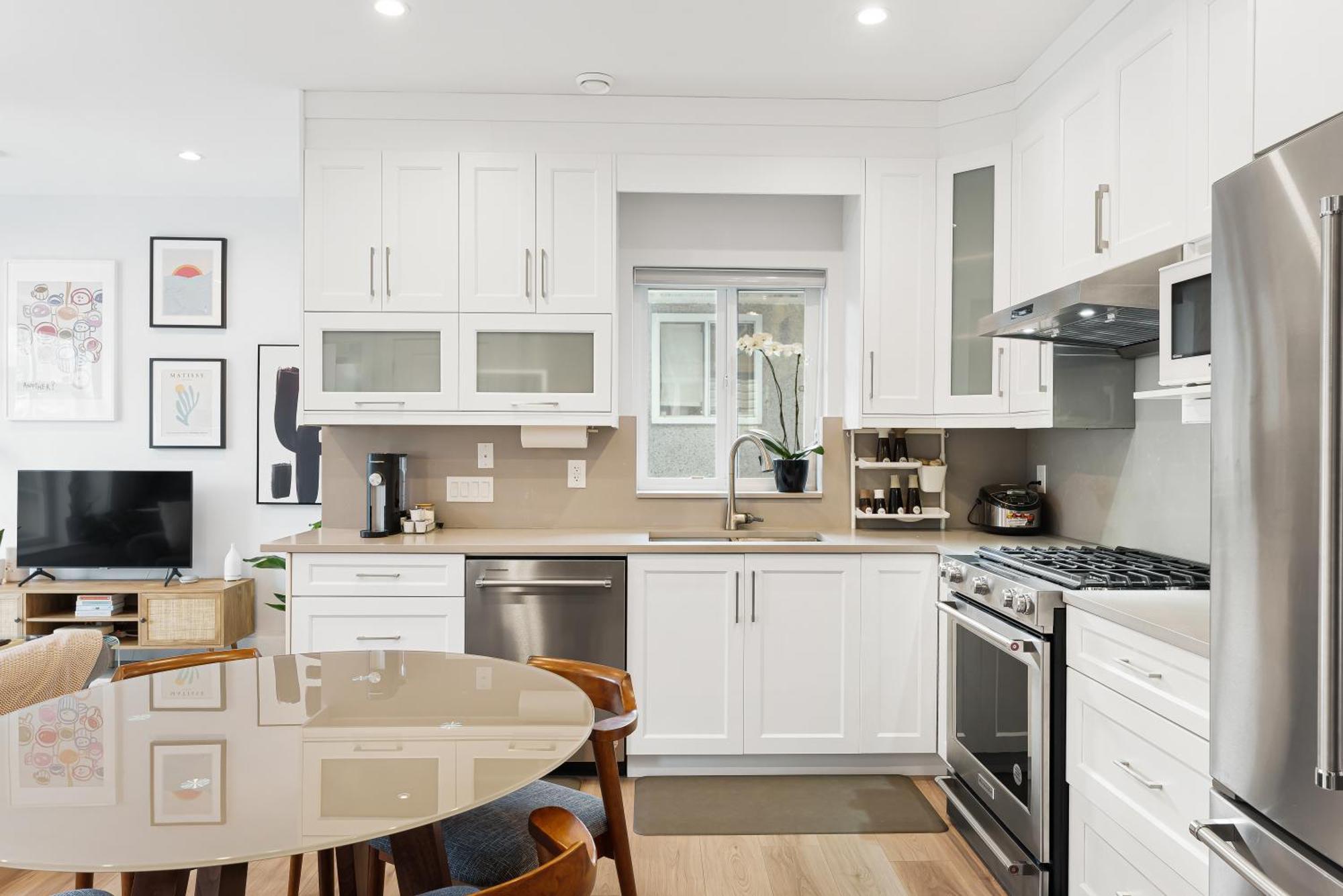 Charming 3br In A Lovely Neighborhood