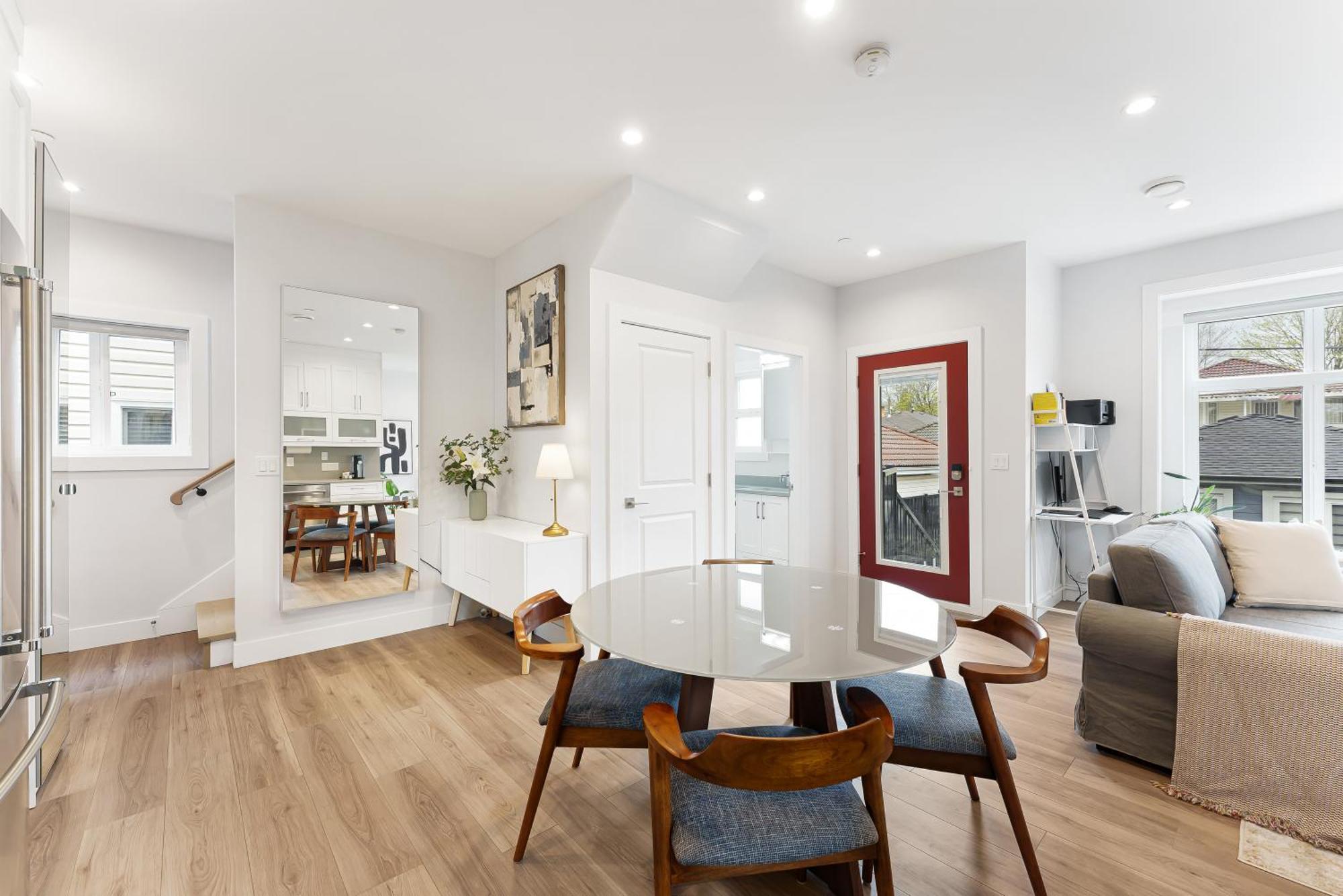 Charming 3br In A Lovely Neighborhood Vancouver