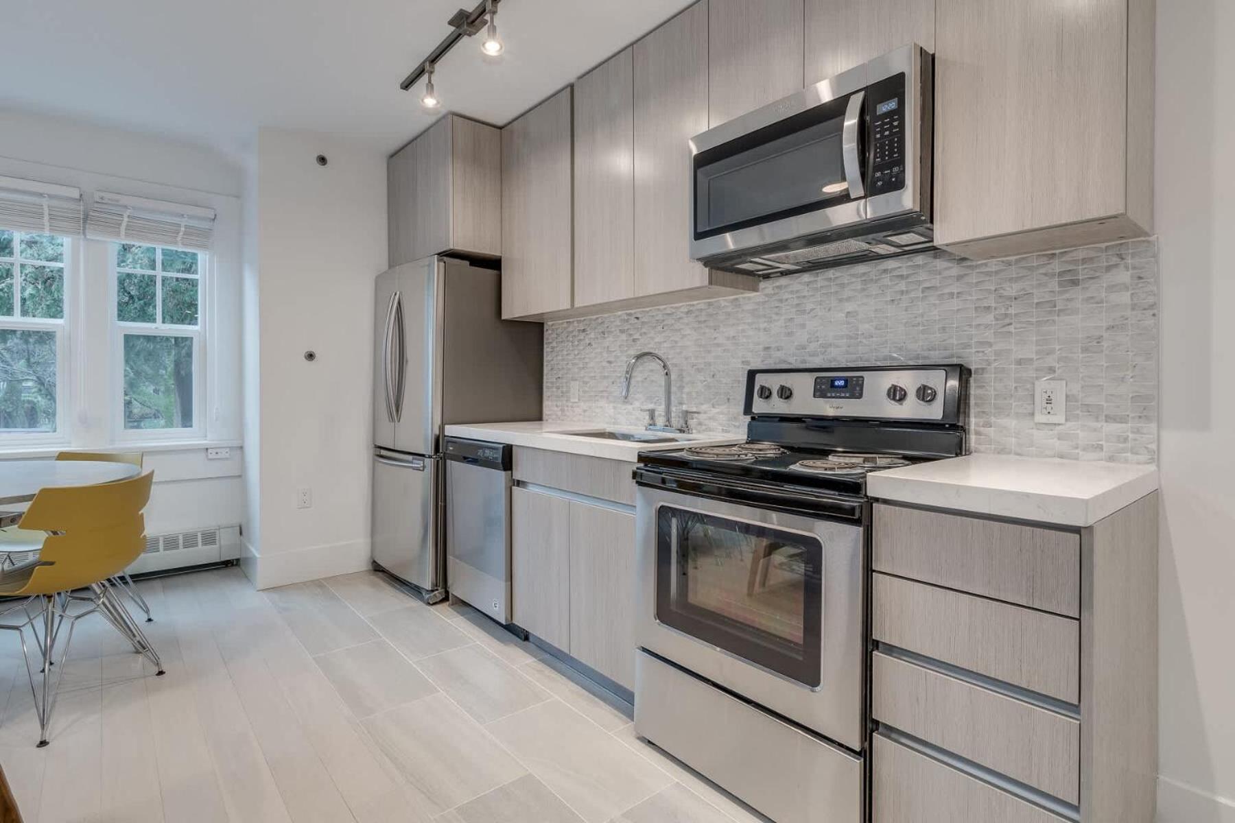 Apartment Bright And Airy Perfect For Families And Groups Vancouver