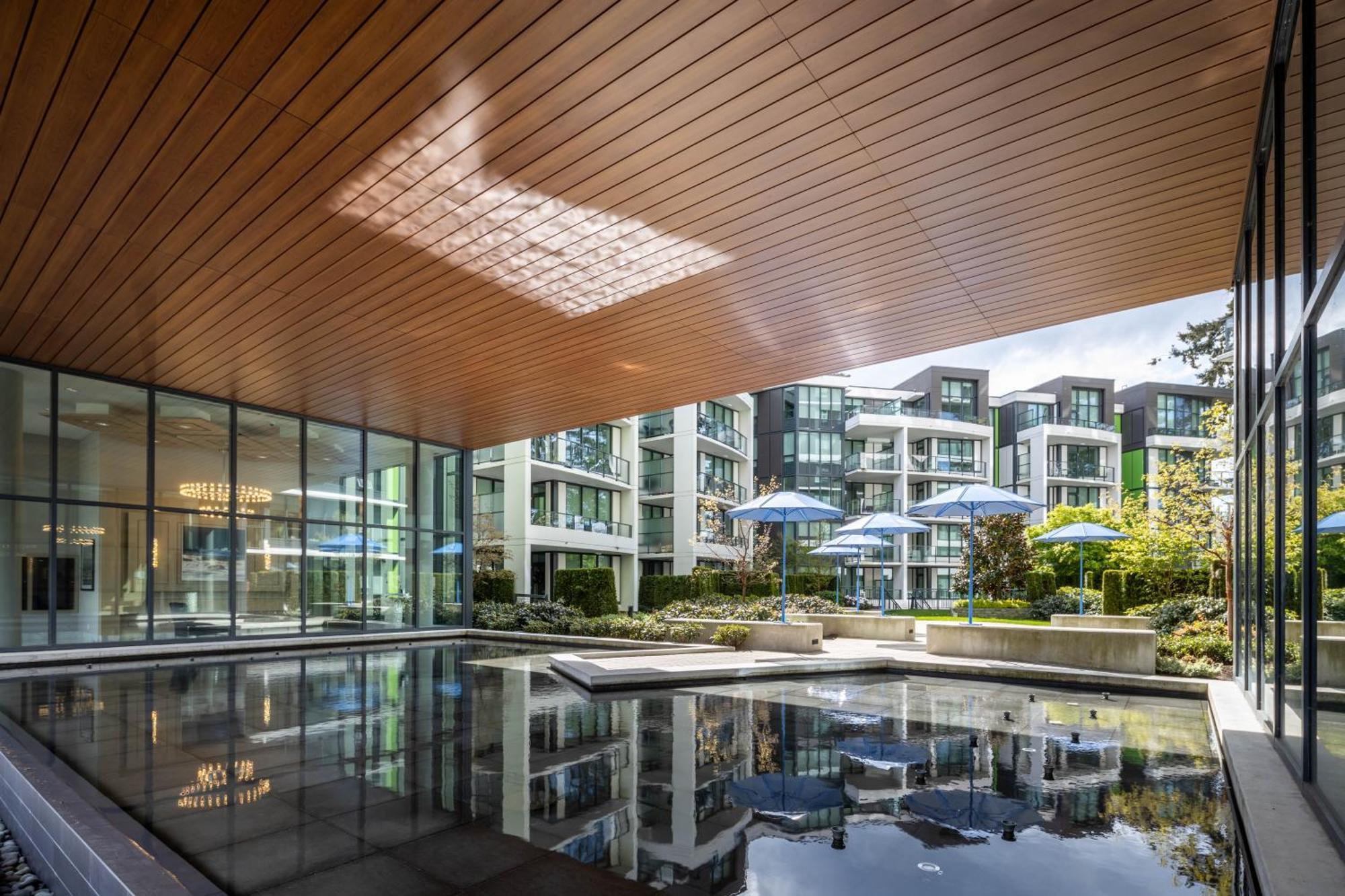 Apartment Ubc Pacific Spirit Modern Style
