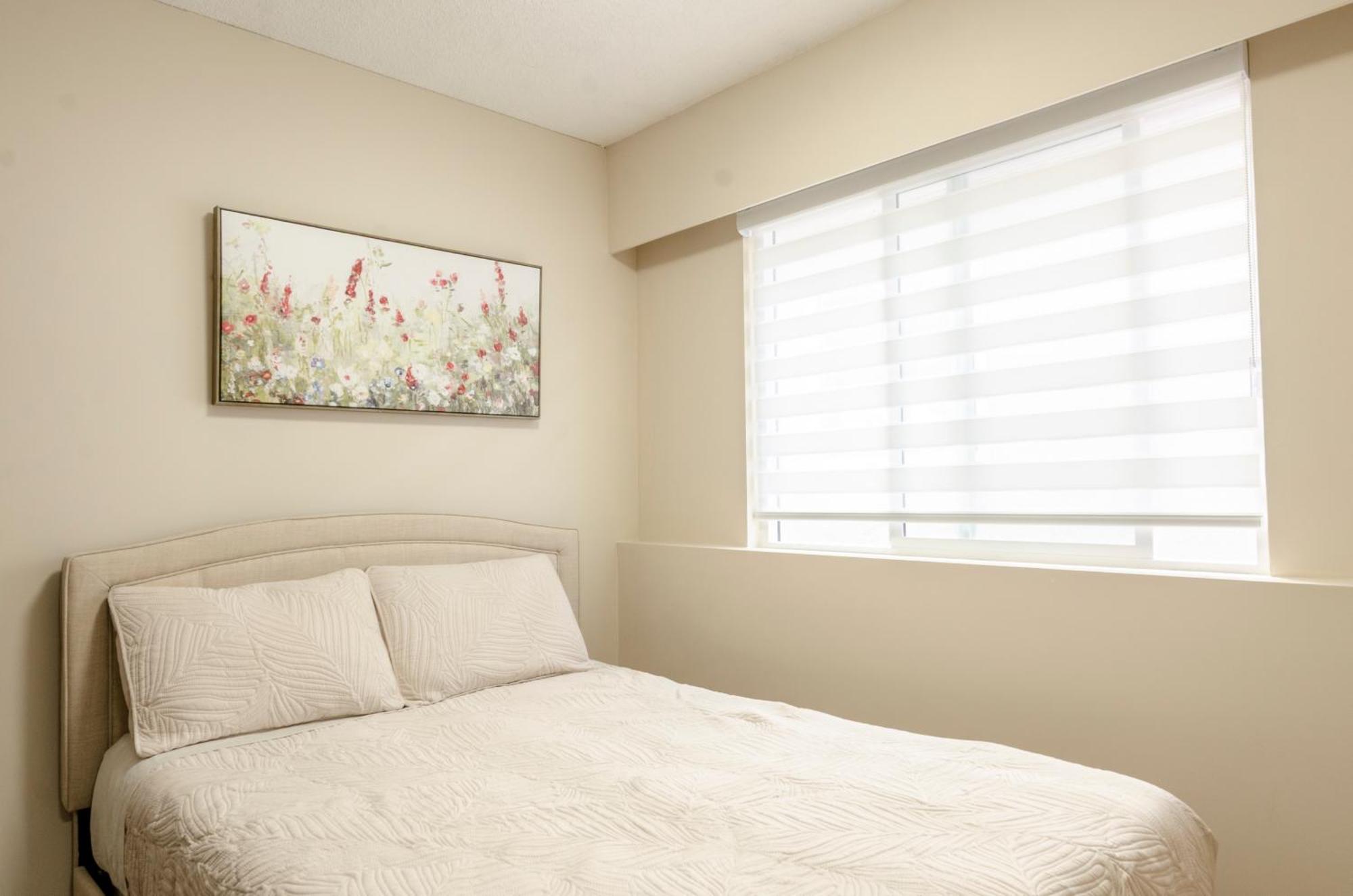 Apartment Oak Park House In