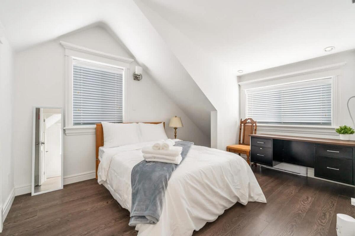 Cozy 2br Retreat In Holiday home Vancouver
