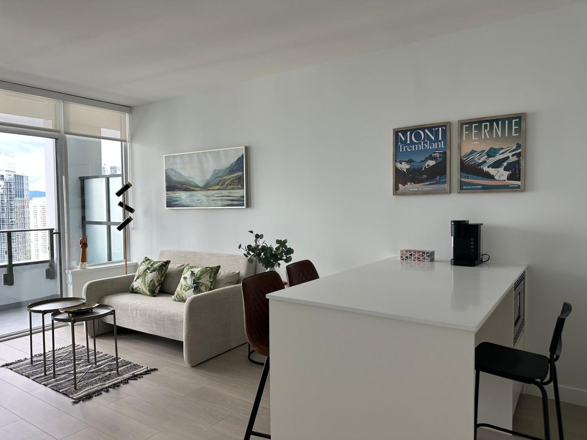 Apartment Ubc Pacific Spirit Modern Style Vancouver