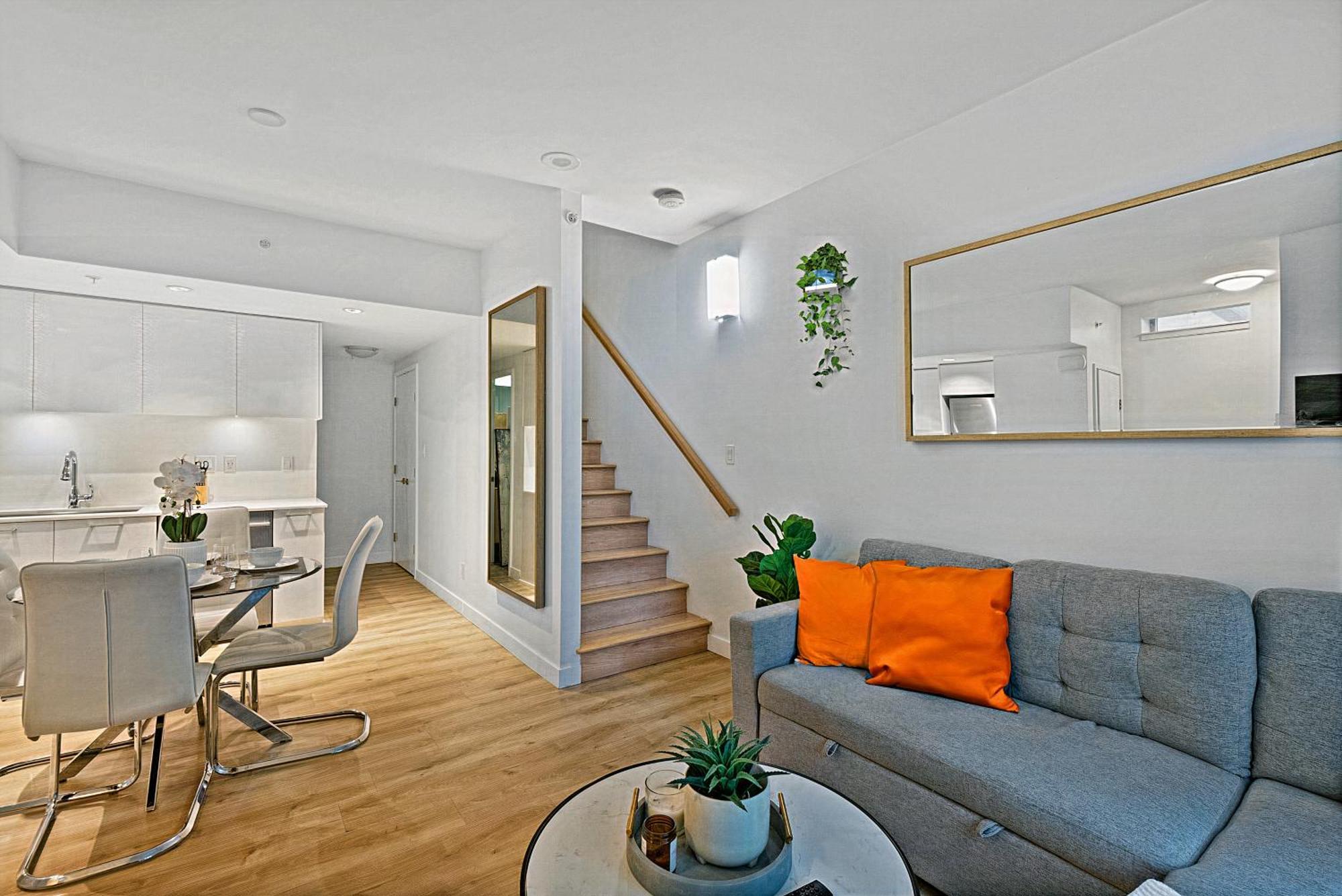 Spacious 2 Bedroom In Prime Yaletown Location Vancouver