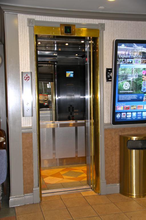 Days By Wyndham Downtown 3*