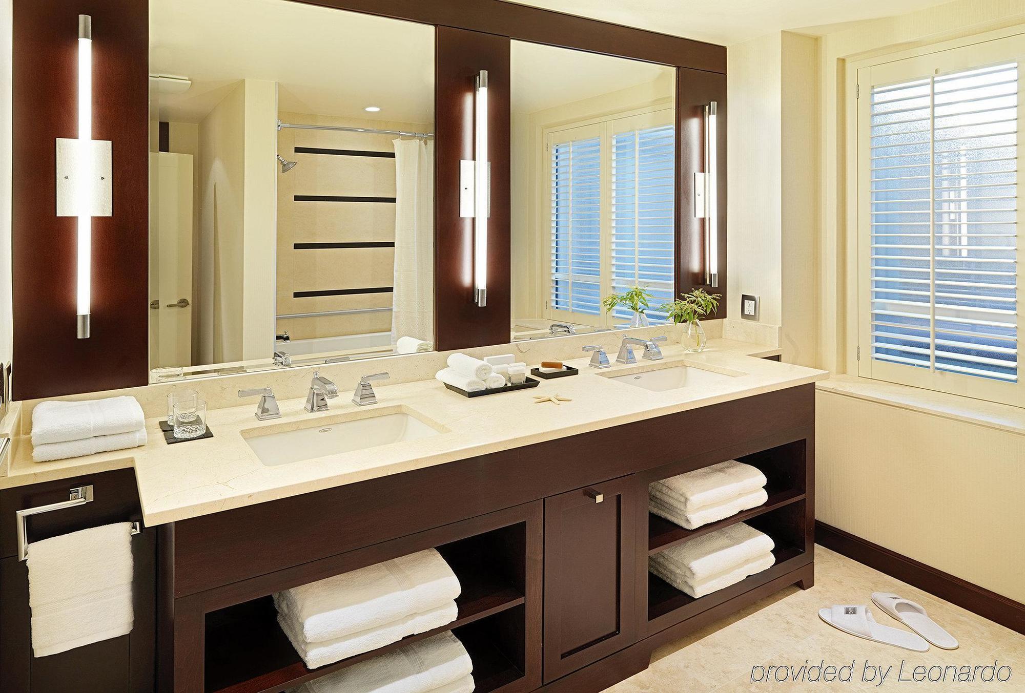 The St. Regis Vancouver