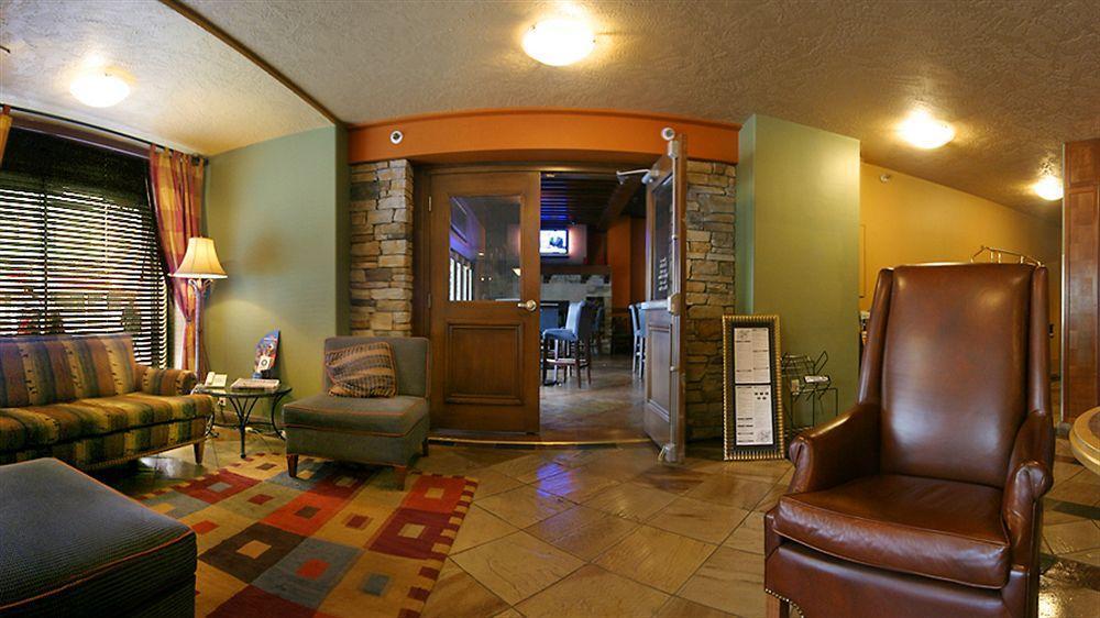 Hotel Howard Johnson By Wyndham Downtown 2*