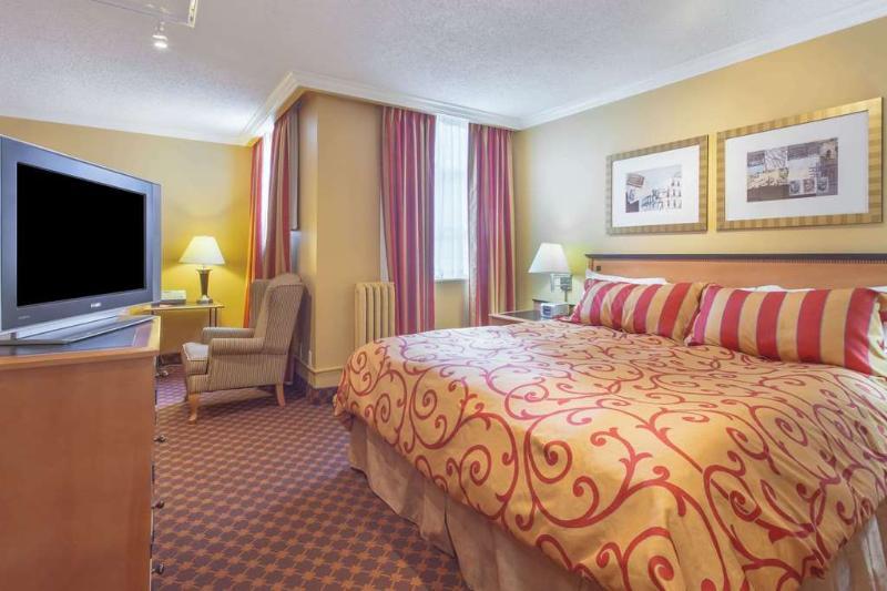 Howard Johnson By Wyndham Downtown 2* Vancouver