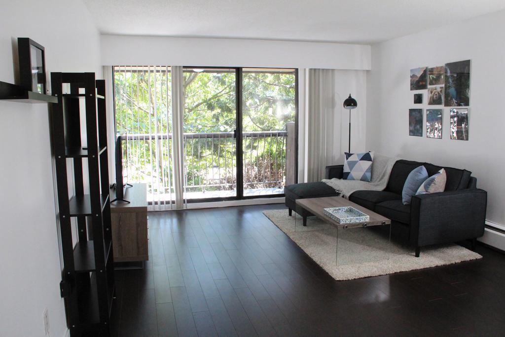 Twelve Oaks By Marquee * Vancouver