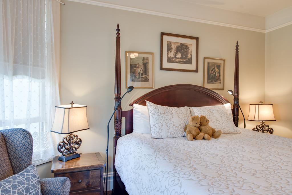 O Canada House Bed & Breakfast