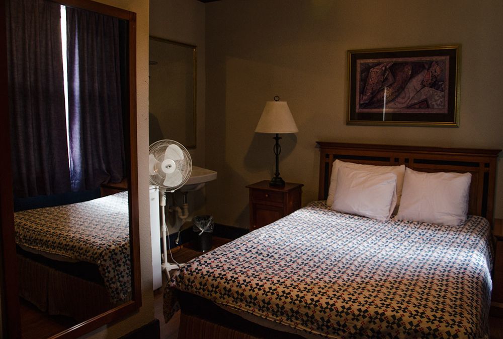 Hostel Ambassador Vancouver