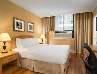 Hotel Days By Wyndham Downtown Vancouver