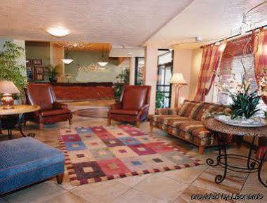Hotel Howard Johnson By Wyndham Downtown