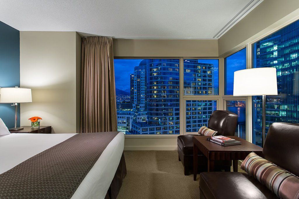 Hotel Auberge Vancouver Hotel 4*