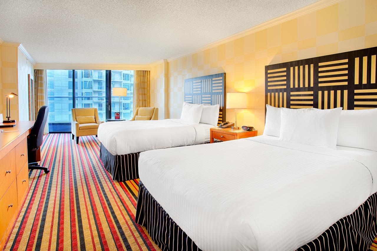 Pinnacle Harbourfront Hotel 4*