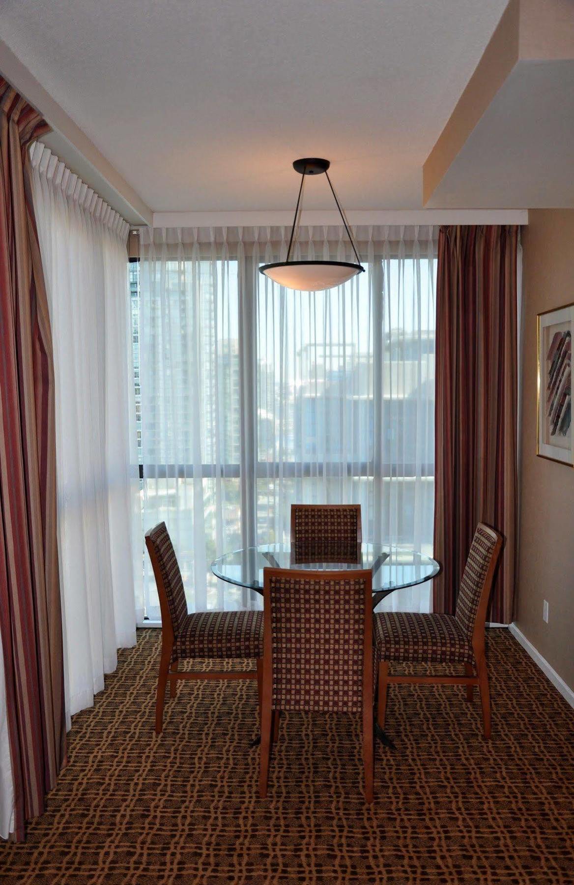 Hotel Landis And Vancouver