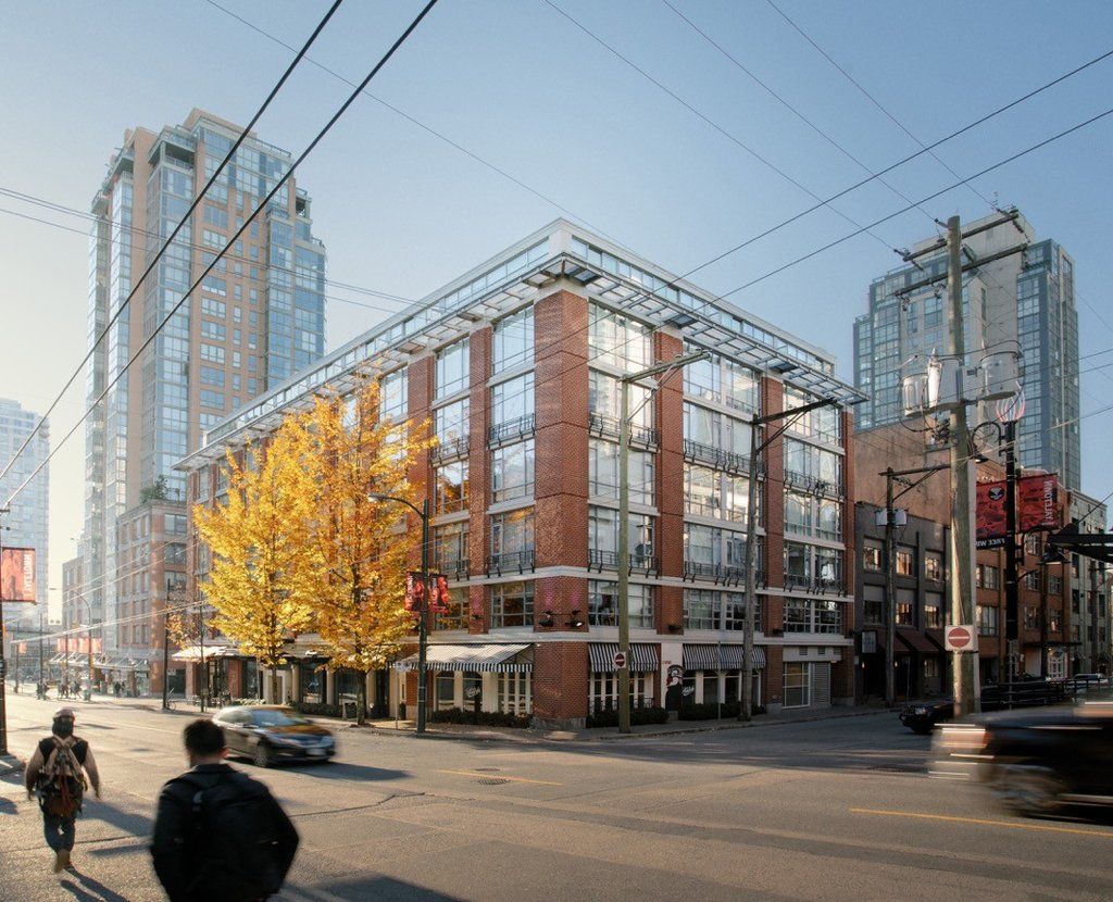 Opus Hotel