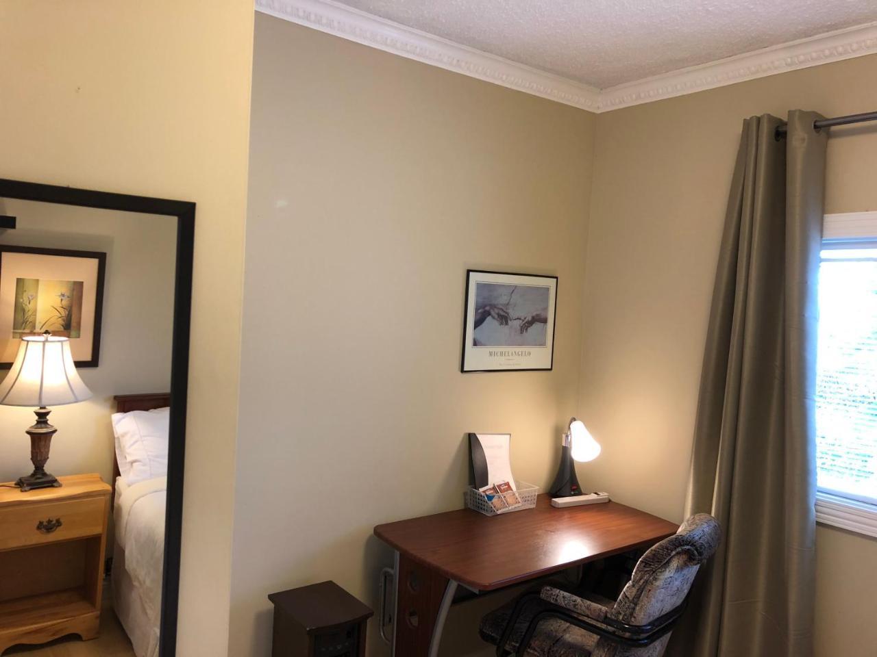 Cozy Bedrooms Guest House 3*