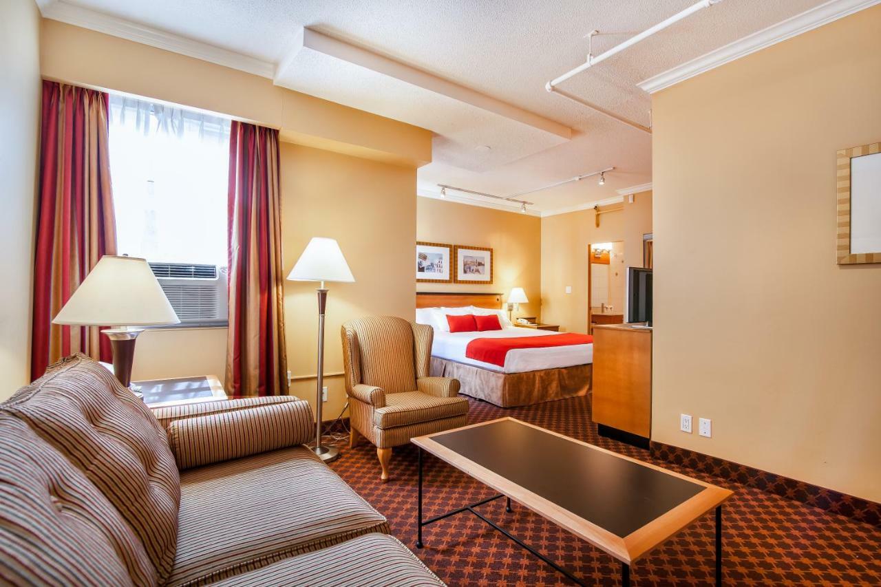 Howard Johnson By Wyndham Downtown 2*